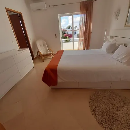 Gaivota Terrace Villa *