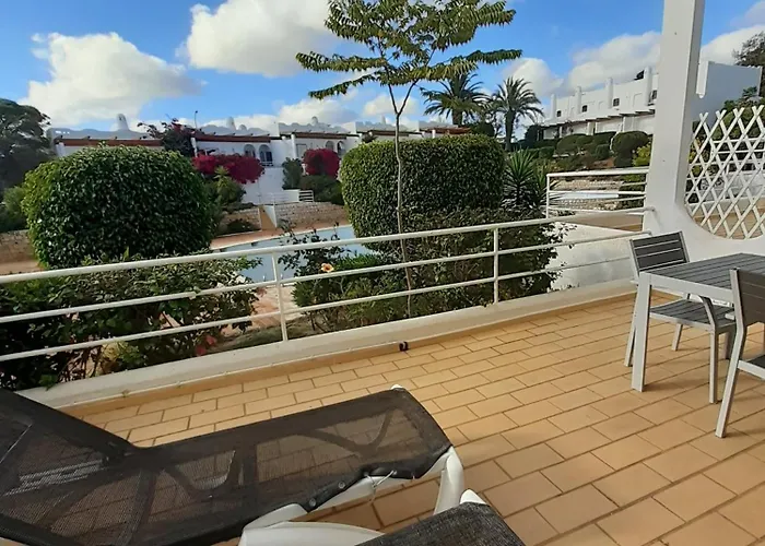 Gaivota Terrace * Ferragudo (Faro)